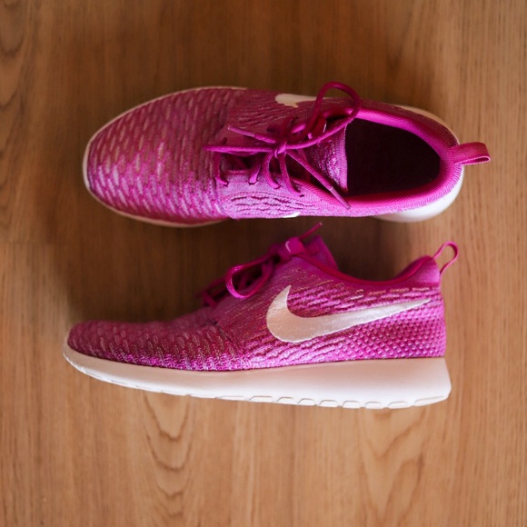 Nike Roche flyknit - bright pink - Picture 3 of 6